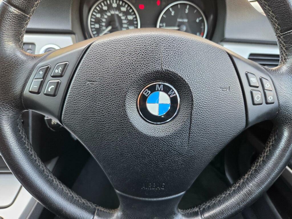 BMW 3 Series 2.0 320D Se Touring Euro 4 Black #23