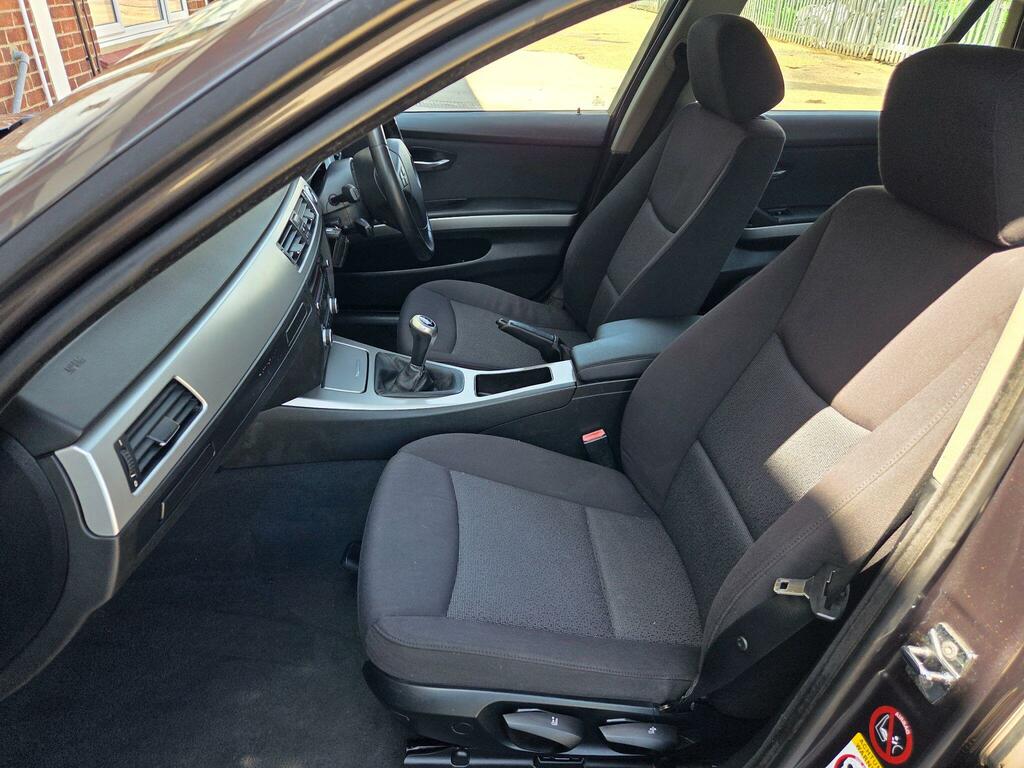 BMW 3 Series 2.0 320D Se Touring Euro 4 Black #11