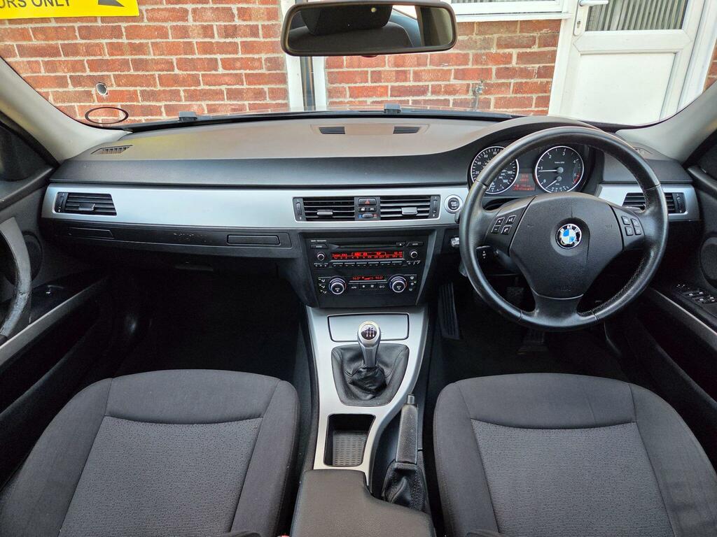 BMW 3 Series 2.0 320D Se Touring Euro 4 Black #10
