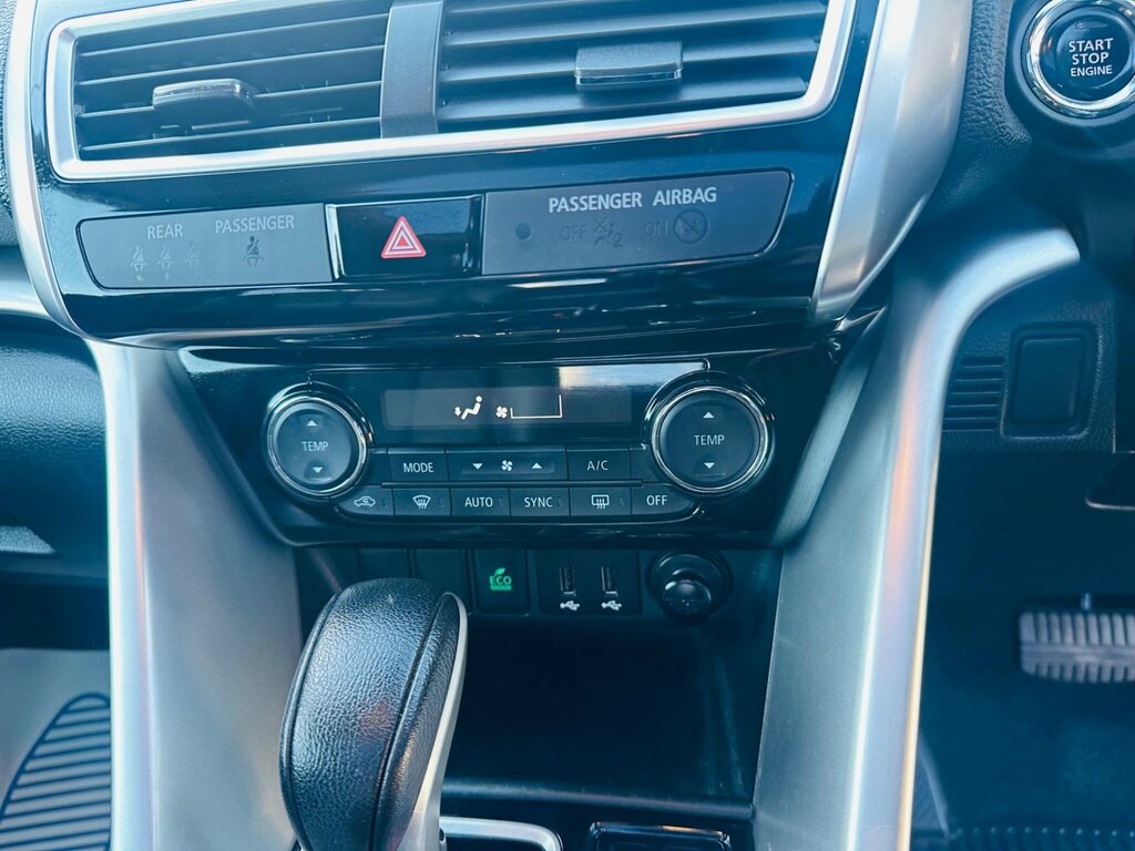 Mitsubishi Eclipse Cross T 3 Brown #40