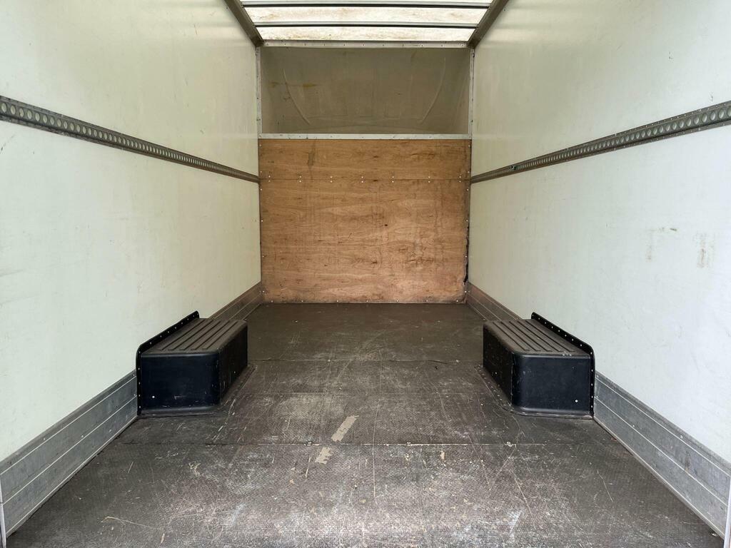 Maxus Deliver 9 2.0 D20 Work Ready Luton White #4