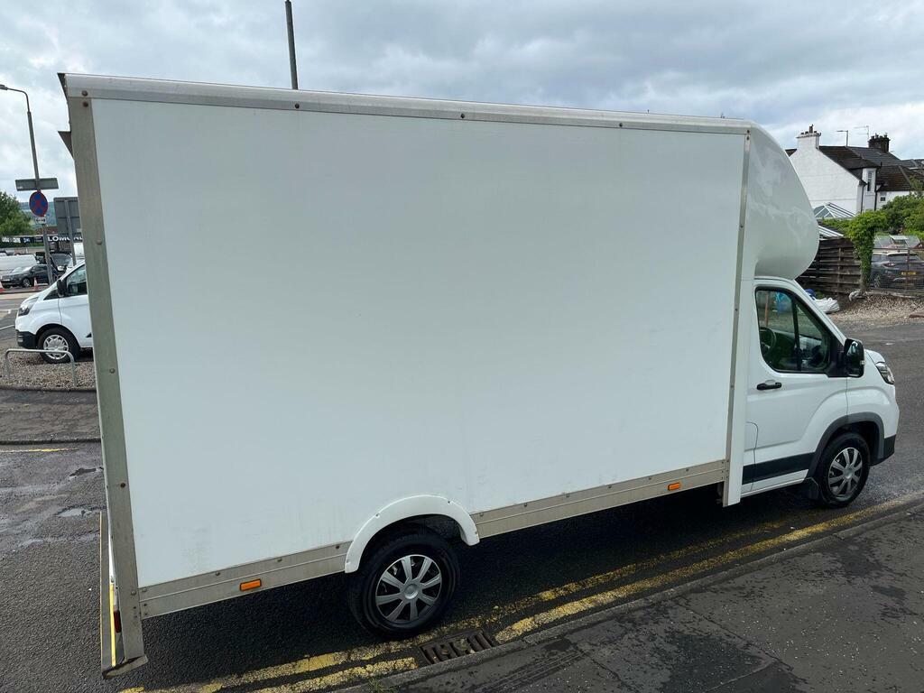 Maxus Deliver 9 2.0 D20 Work Ready Luton White #3