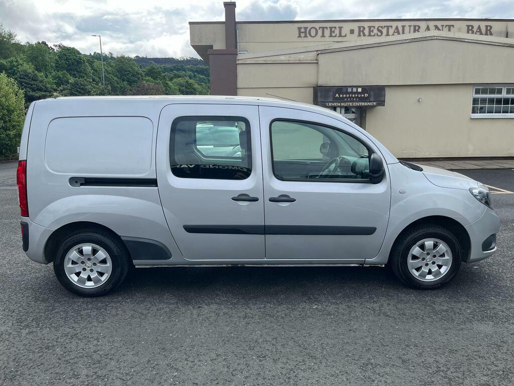 Mercedes-Benz CITAN Mpv Black #6