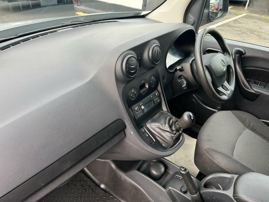 Mercedes-Benz CITAN Mpv Black #12