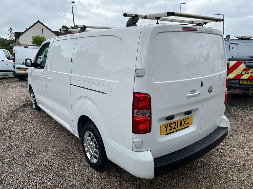 Vauxhall Vivaro 1.5 Turbo D 2900 Sportive L2 H1 Euro 6 S S White #3