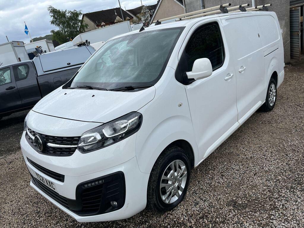 Vauxhall Vivaro 1.5 Turbo D 2900 Sportive L2 H1 Euro 6 S S White #4