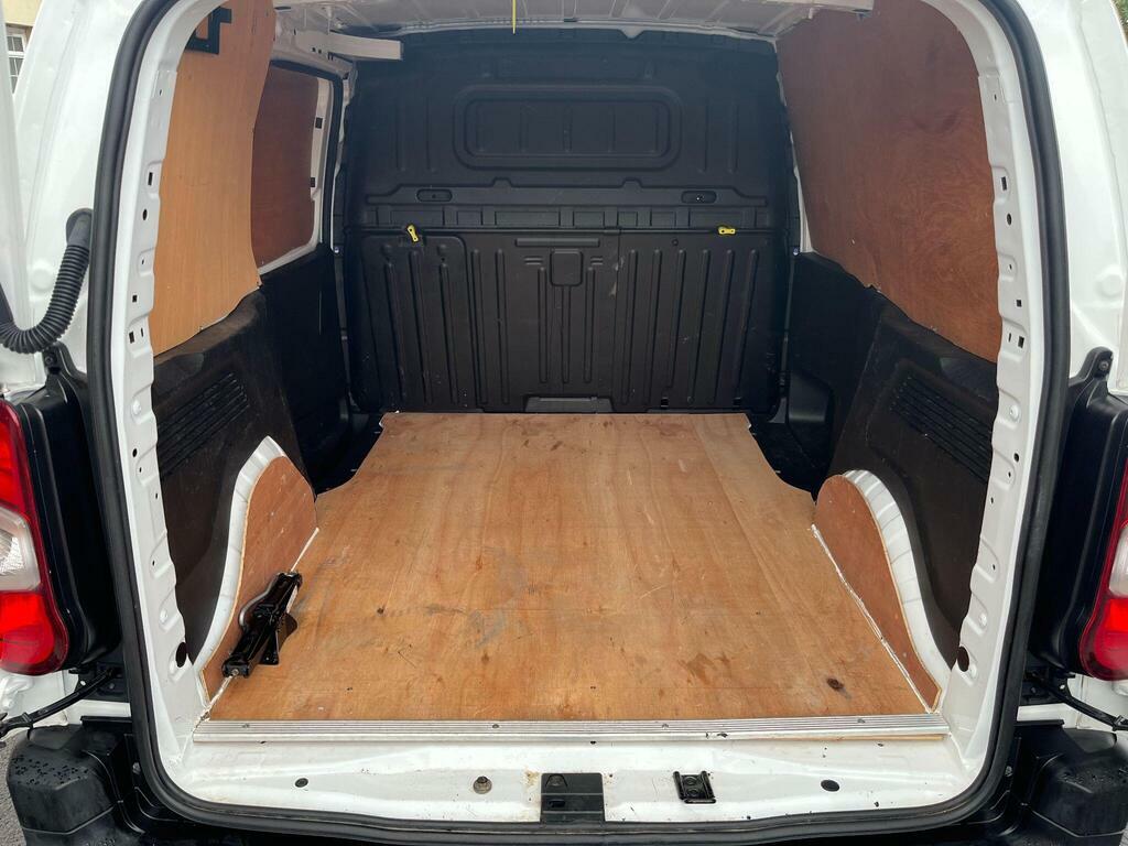 Citroen Berlingo 1.5 Bluehdi 650 Enterprise M Swb Euro 6 S S SN21MBG White #4