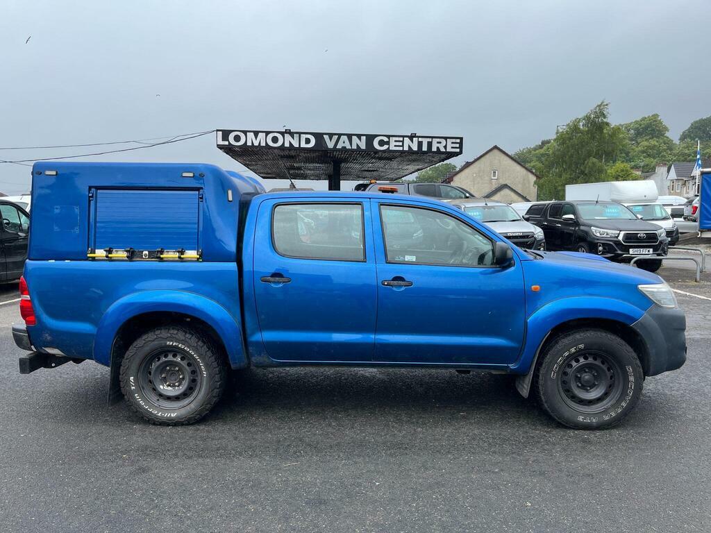 Toyota HILUX 2.5 D-4d Active Pickup Double Cab Blue #2