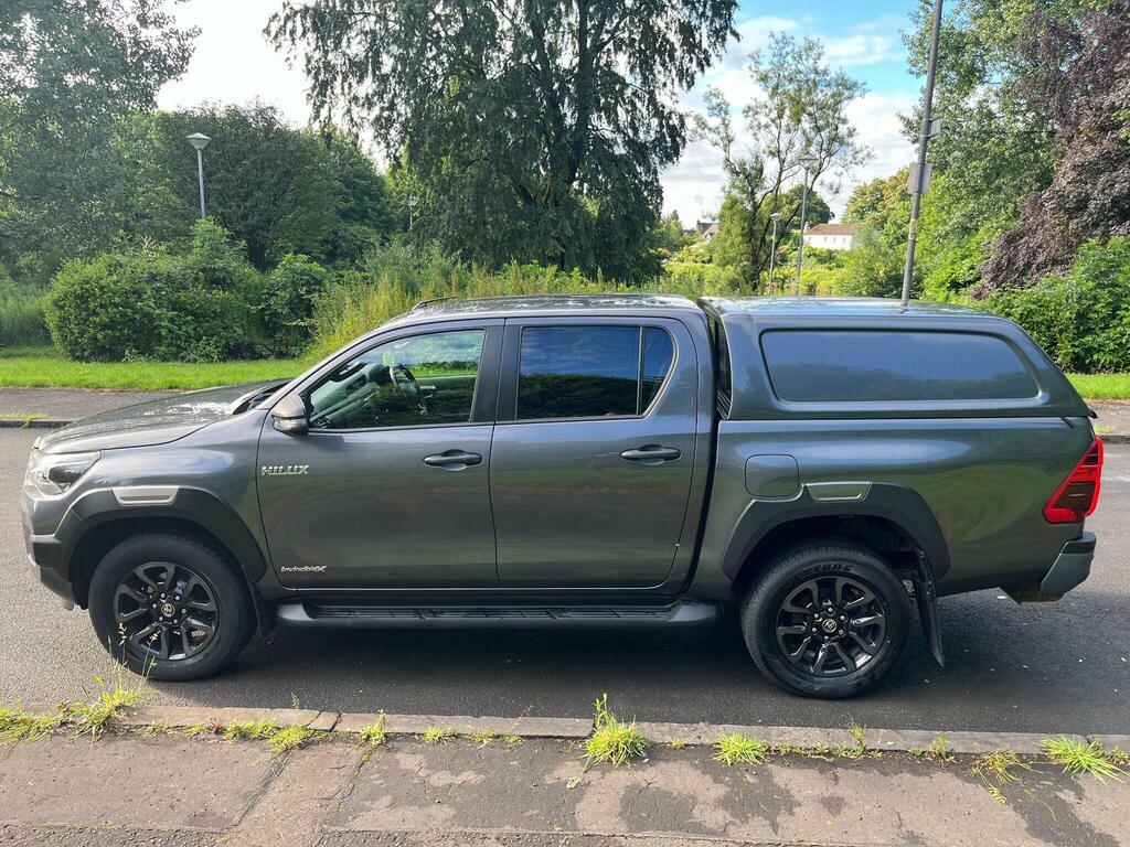Toyota HILUX 2.8 D-4d Invincible X 4Wd Euro 6 S S Grey #5