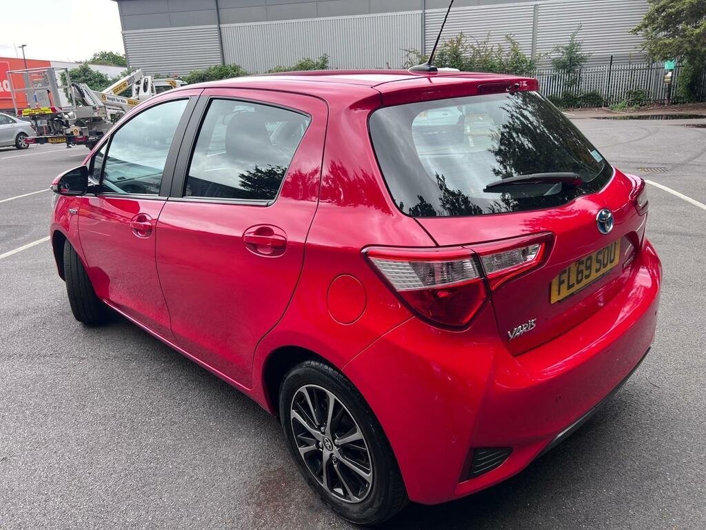 Toyota Yaris 1.5 Vvt-h Icon Tech E-cvt Euro 6 Ss FL69SOU Red #4