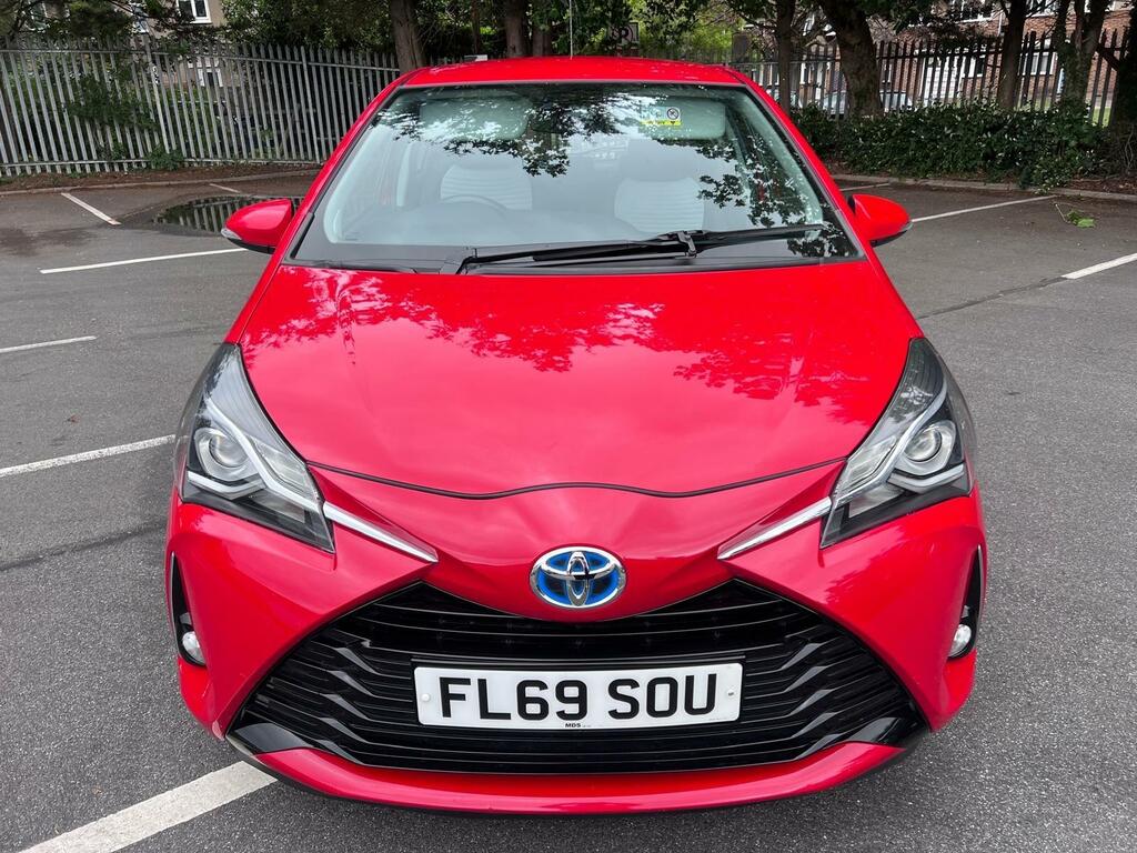 Toyota Yaris 1.5 Vvt-h Icon Tech E-cvt Euro 6 Ss FL69SOU Red #2