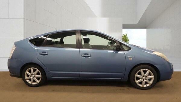 Toyota Prius  Blue #7