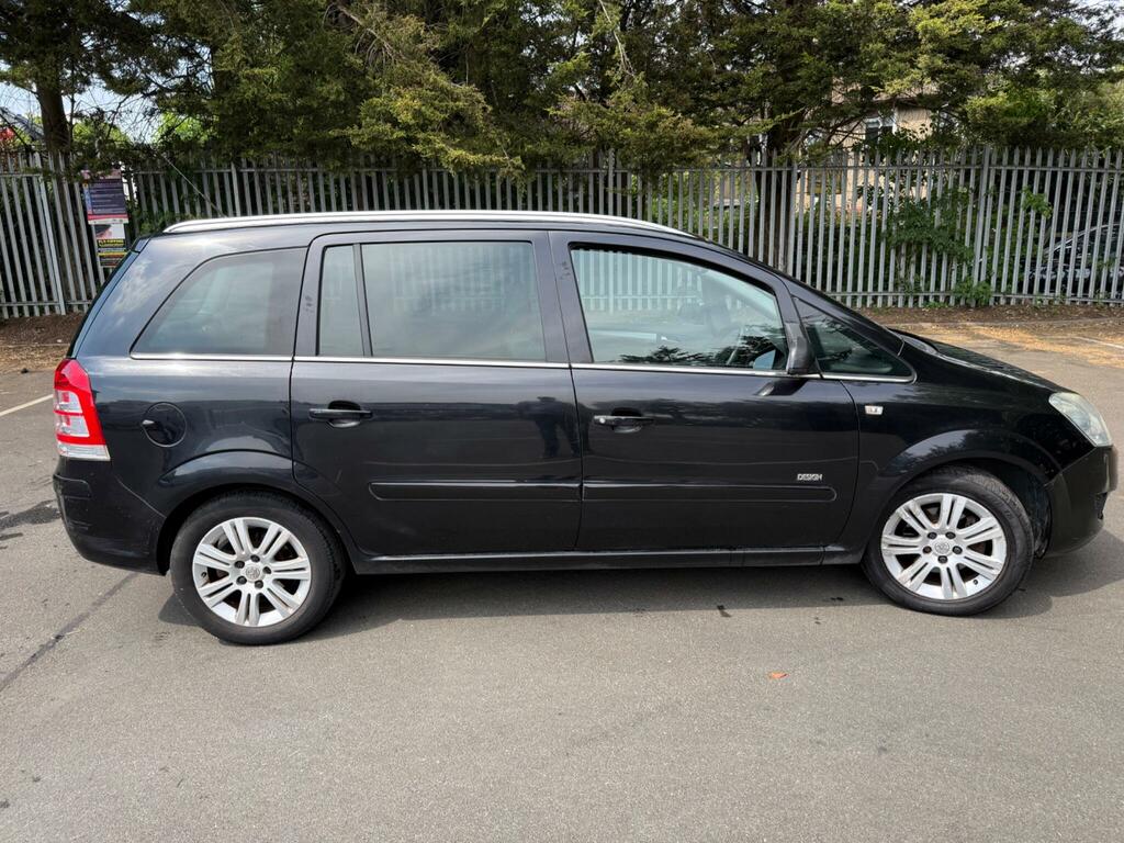 Vauxhall Zafira Exclusiv Black #7