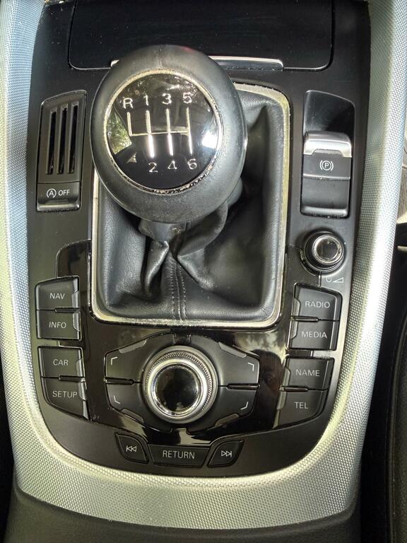 Audi Q5 Tfsi Quattro Se Grey #25