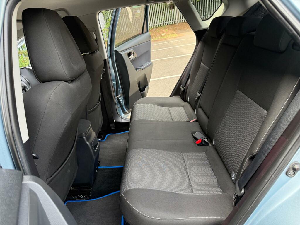 Toyota Auris Hatchback Grey #15