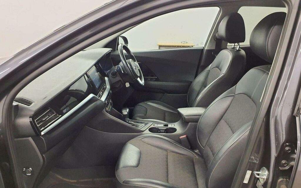 Kia Niro 1.6 Gdi 2 Dct Euro 6 Ss White #7