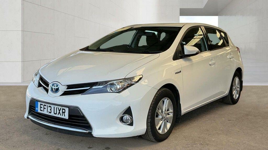 Toyota Auris 1.8 Vvt-h Icon Cvt Euro 5 Ss White #2