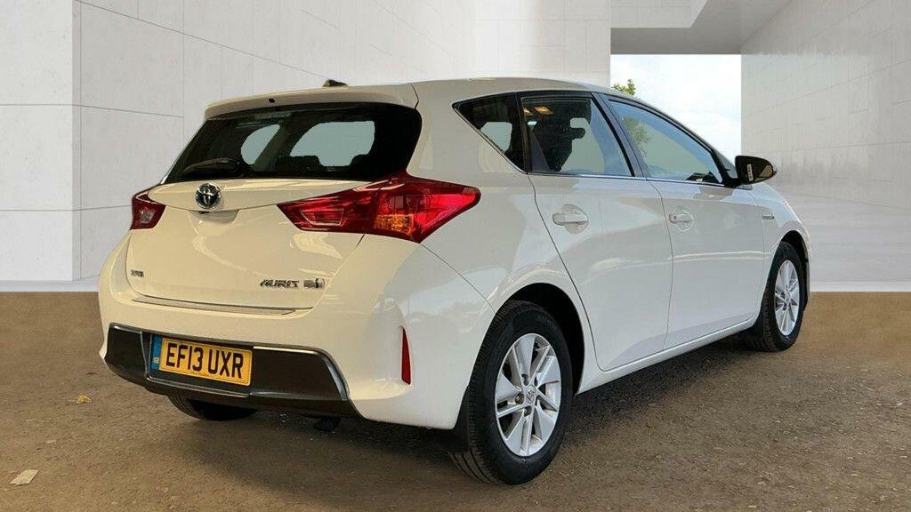 Toyota Auris 1.8 Vvt-h Icon Cvt Euro 5 Ss White #6