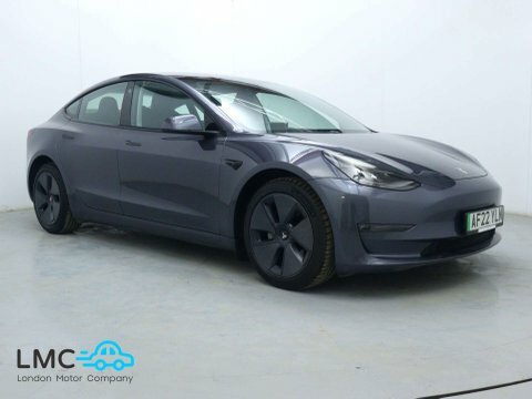 Tesla Model 3 Saloon Grey