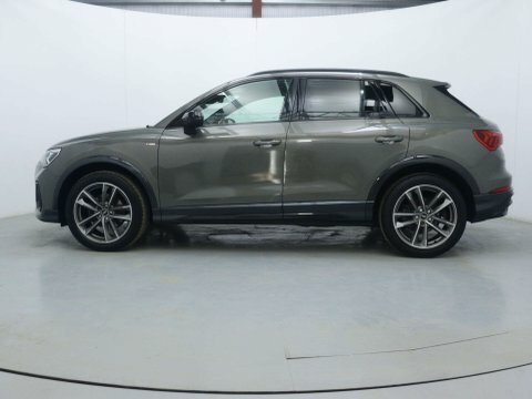 Audi Q3 Suv WP21YZZ Grey #4