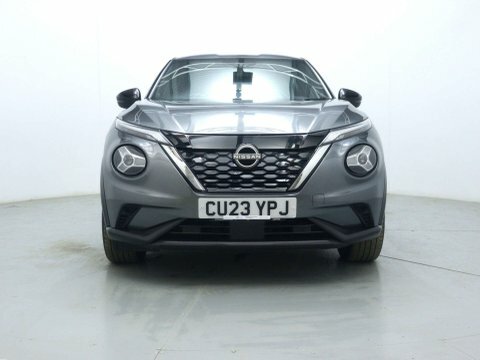 Nissan Juke Suv CU23YPJ Grey #2
