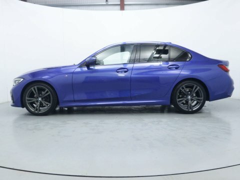 BMW 3 Series Saloon YG20KKU Blue #4