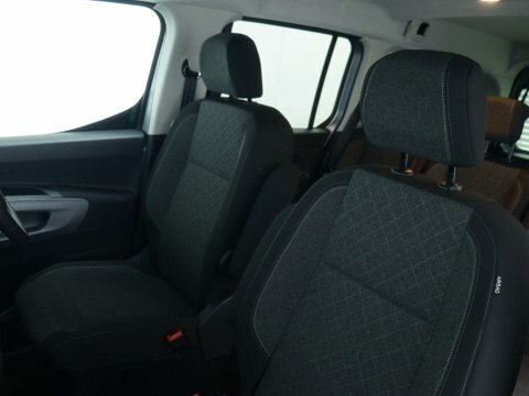 Vauxhall Combo Life Design XL White #38