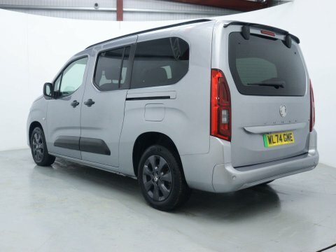 Vauxhall Combo Life Design XL White #5