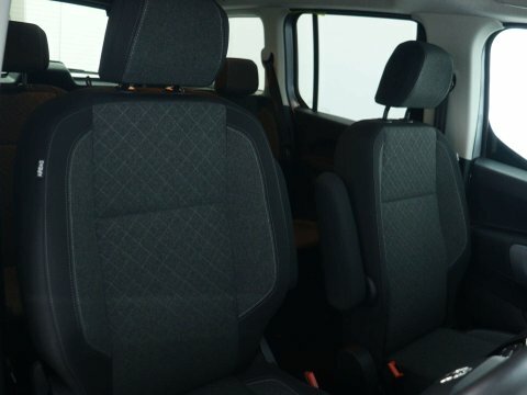 Vauxhall Combo Life Design XL White #34