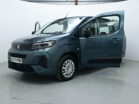 Vauxhall Combo Life Ultimate XL 136Ps Blue #47