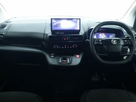Vauxhall Combo Life Ultimate XL 136Ps Blue #15