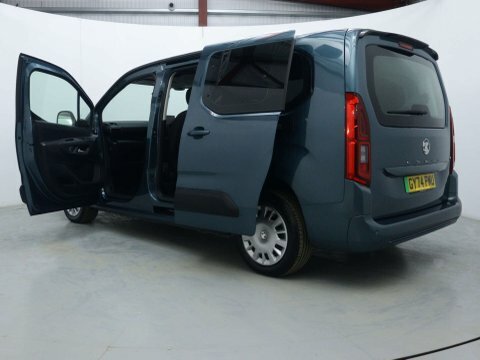 Vauxhall Combo Life Ultimate XL 136Ps Blue #49