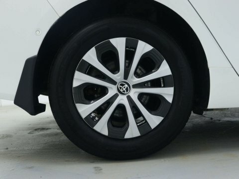 Toyota Prius Import #9