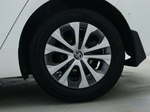 Toyota Prius Import #12