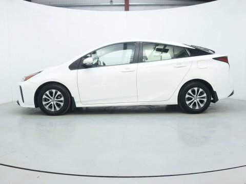 Toyota Prius Hatchback White #4