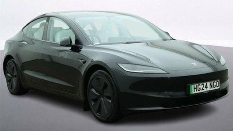 Tesla Model 3 Saloon Black