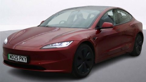 Tesla Model 3 Long Range Blue #2