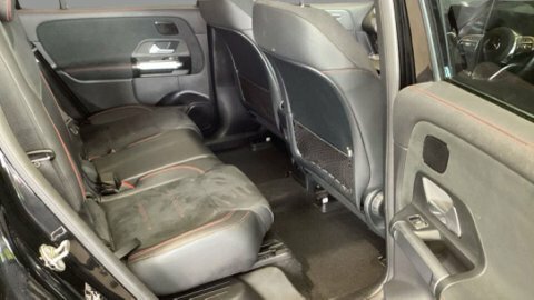 Mercedes-Benz EQB Eqb 300 Amg Line Premium 4Matic Black #5