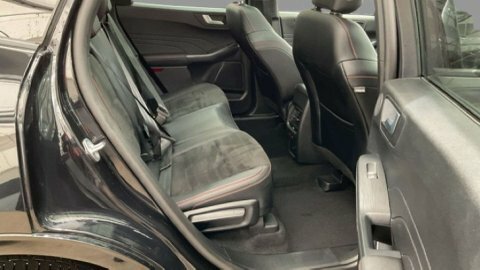 Ford Kuga Suv YR73XHV Black #5