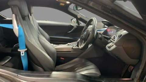 BMW i8 Coupe Blue #6