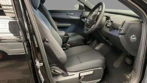 Volvo EX30 Suv Black #6