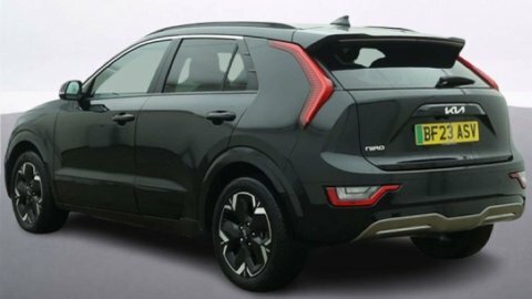 Kia Niro Suv Black #3