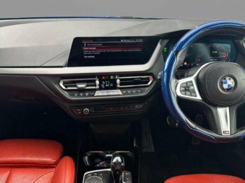 BMW 2 Series Saloon Blue #5