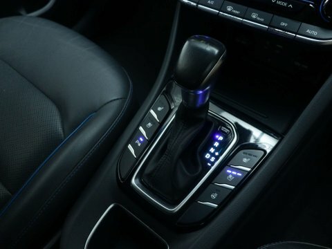 Hyundai Ioniq Hatchback #27