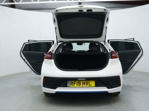 Hyundai Ioniq Hatchback #53