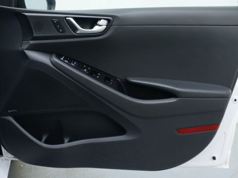 Hyundai Ioniq Hatchback #39