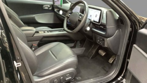 Hyundai Ioniq 6 Saloon Black #6