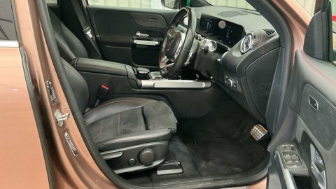 Mercedes-Benz EQB Suv Gold #6