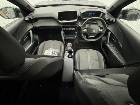 Peugeot e-2008 Suv Black #5