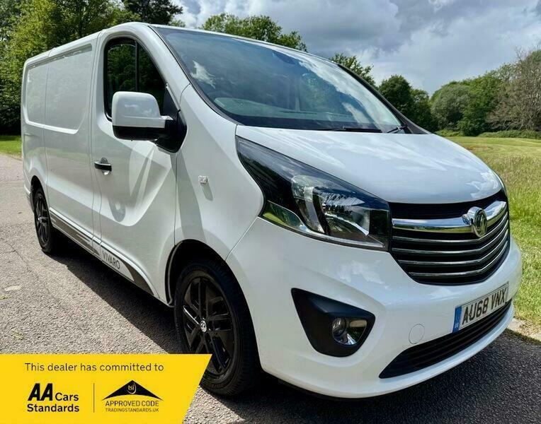 Vauxhall Vivaro 1.6 Cdti 2700 Biturbo White #4